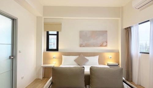 Superior King Room
