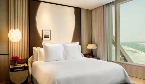 Club Lusail View Room