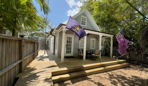 Twelve-Bedroom Holiday Home