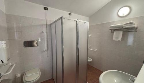 Basic Triple Room