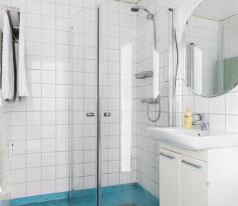 Twin Room with Private Bathroom