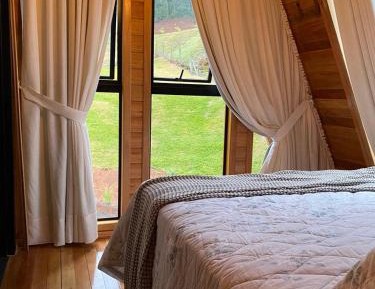 Deluxe Queen Suite