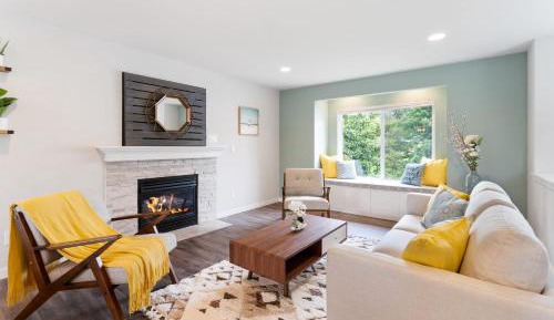 Five-Bedroom Holiday Home