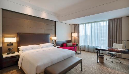 Deluxe City View, Guest room, 1 King, City view