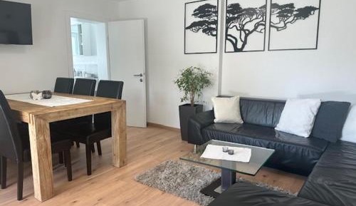 One-Bedroom Apartment with View