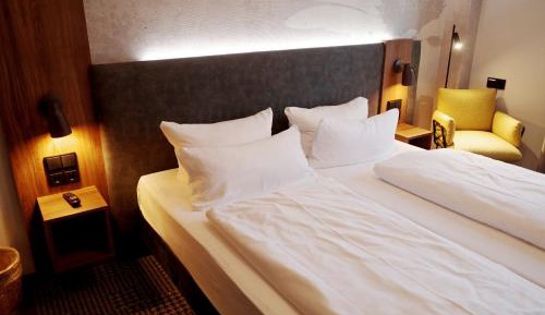 Small Double Room