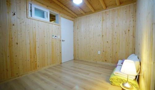 Double Room_Roseday