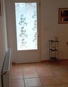 Apartment with Garden View