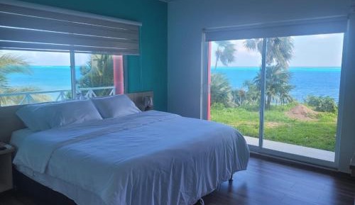 Family Room with Sea View