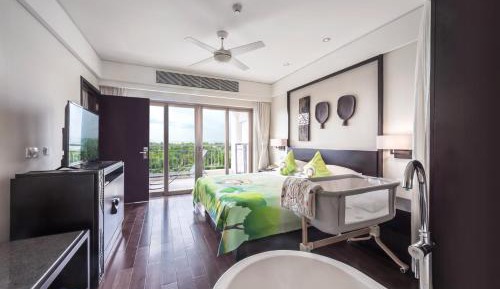 Kidz Suite with Garden View