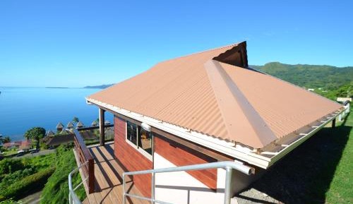 Bungalow with Sea View