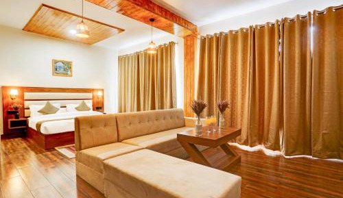 Deluxe Suite
