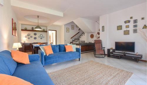 Six-Bedroom Holiday Home