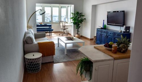 One-Bedroom Apartment with Sea View