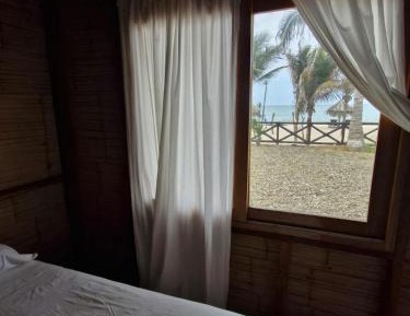 Bungalow with Air Conditioning and Sea View