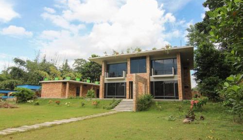Six-Bedroom House