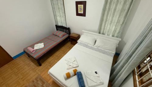Triple Room with Shared Bathroom
