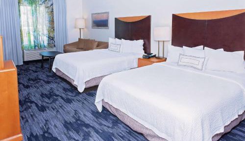 Queen Room with Two Queen Beds - Non-Smoking