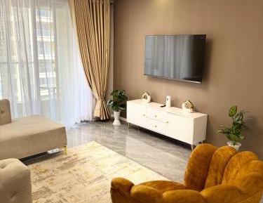Superior One-Bedroom Apartment with Balcony