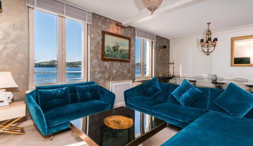 Three-Bedroom Apartment with Sea View
