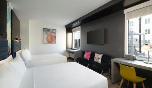 Aloft Double Queen with 2 Queen Beds