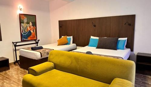 Deluxe Triple Room