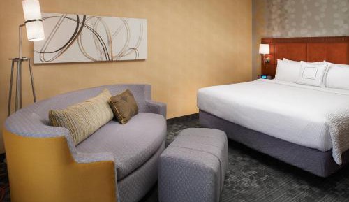 King Room with Sofa Bed