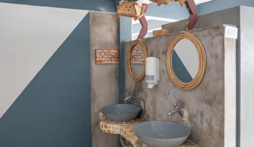 Double Room with Shared Bathroom