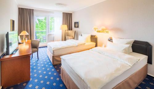 Comfort Twin Room with Balcony