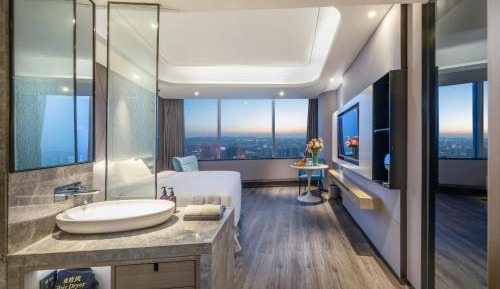 Executive King Suite