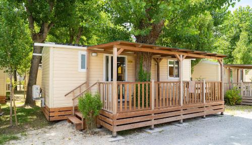  Standard Mobile Home