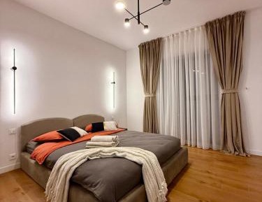 One-Bedroom Deluxe Apartment