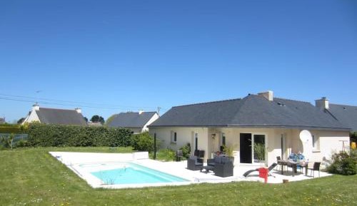 Villa with Garden View