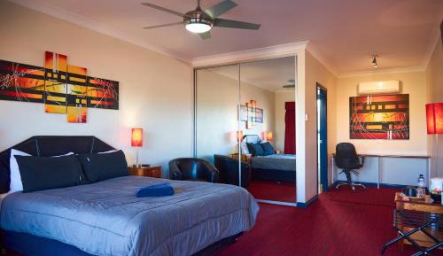 Deluxe Double Room with Shower