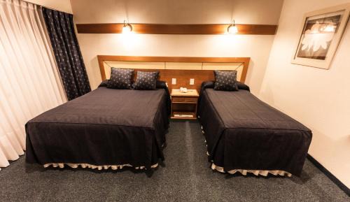 Senior triple room