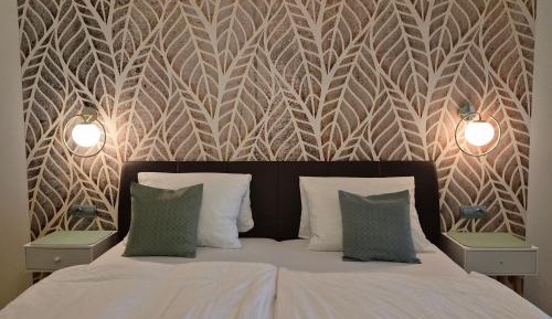 Deluxe Double Room with Bath