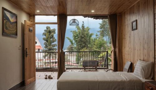 Triple Room with Mountain View