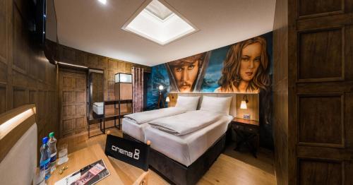 Double Room with Private Cinema Access