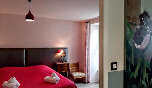 Three-Bedroom Holiday Home 