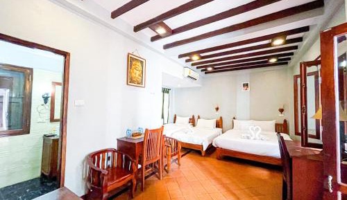 Deluxe Family Room