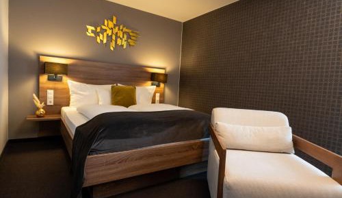 Deluxe Double Room with Mini-Fridge