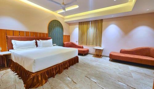 King Suite with Spa Bath