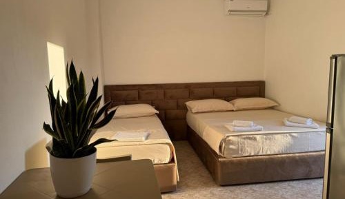 Triple Room with Garden View