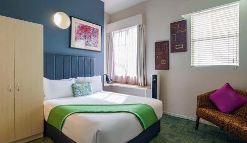 Standard Room with One Queen Bed and One Single Bed