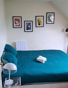 One-Bedroom Apartment with Garden View