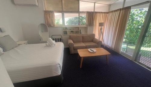 One-Bedroom Suite