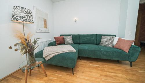 Deluxe Two-Bedroom Apartment B