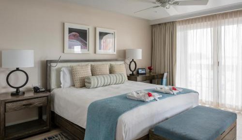 Junior Suite with Balcony