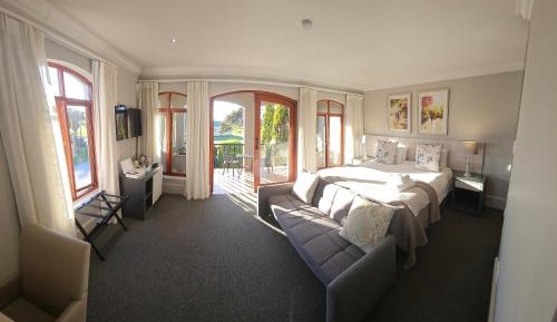 King Room with Balcony