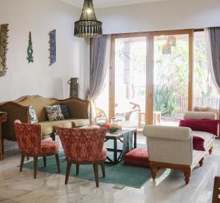 Villa with Sea View